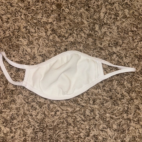 Delta Delta Delta mask - Picture 3 of 3